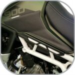 RubbaTech Knee Pads CARBON STYLE - Triumph Tiger 900
