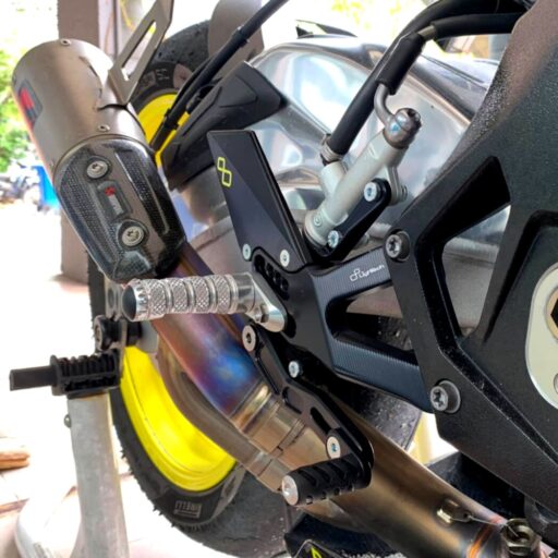 LighTech Adjustable Rearsets FTRBM004 - BMW S1000R 2017-2019